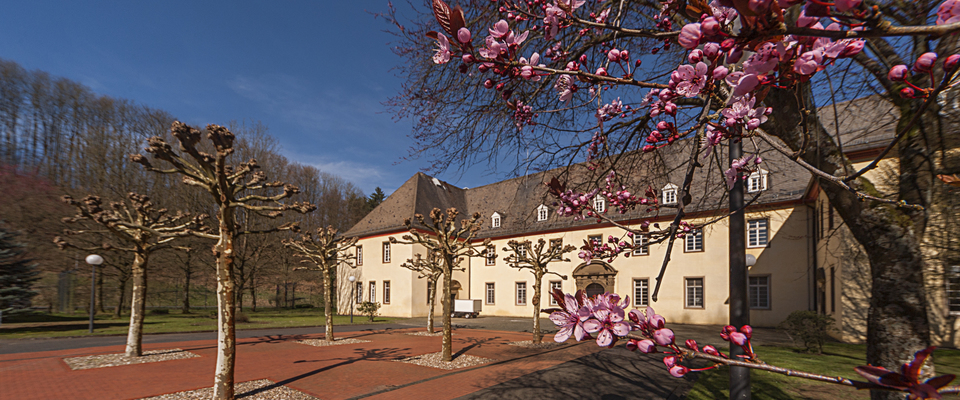 Das alte Gutsgebäude im offenen Vollzug